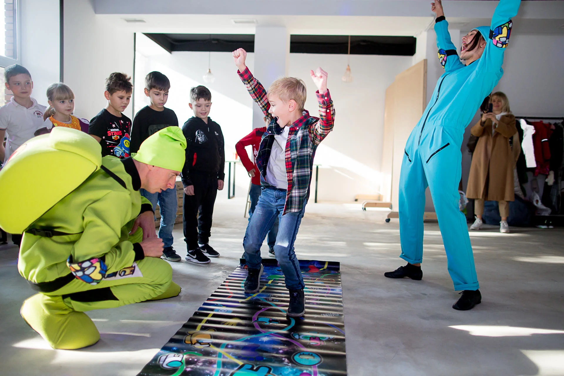 Амонг Ас — фото 13